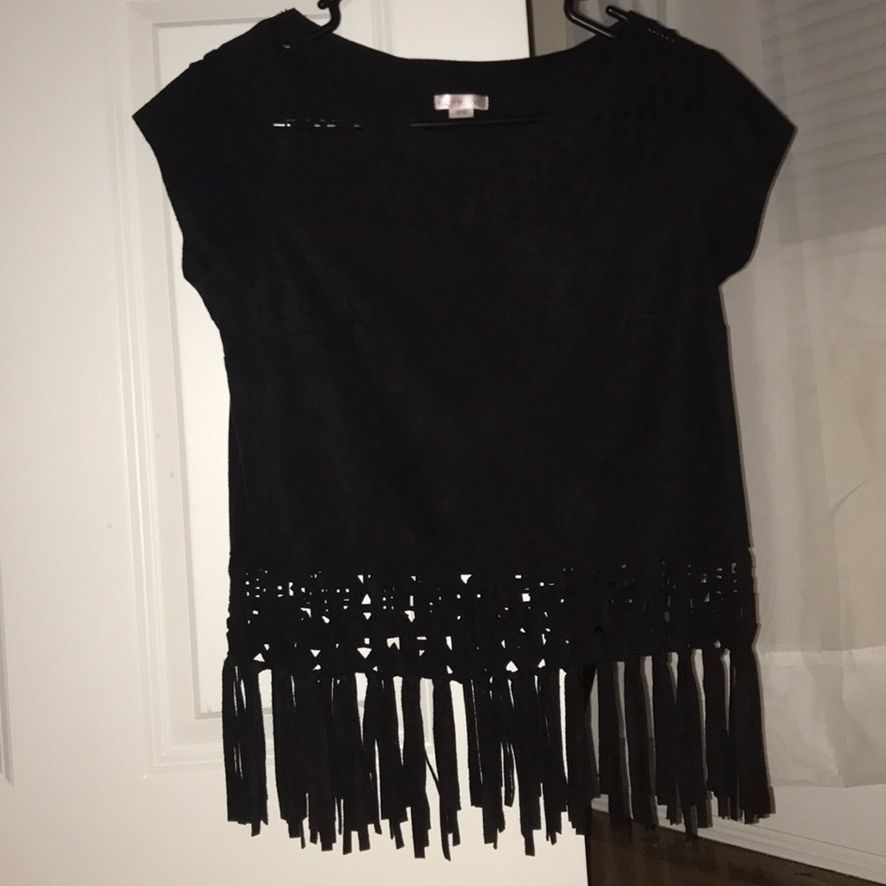 A black dressy shirt